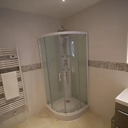 La Traine Gites Apartmán *